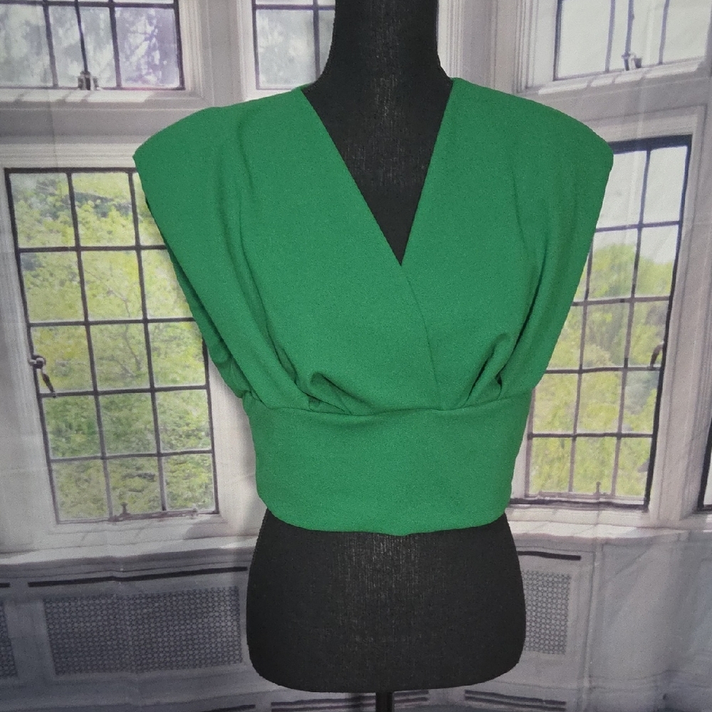 SHEIN Vibrant Green Crop Top